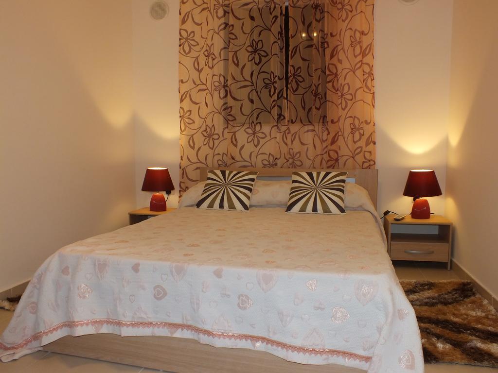 Marjanapartment Marsaskala Esterno foto